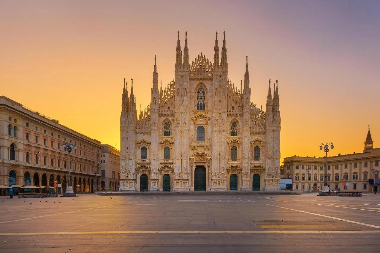 Дом отдыха Starhotels Duomo Panoramic Penthouse - 1 Bedroom Милан